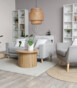1149500337-szary-salon-z-drewnianym-stolikiem-i-wiklinowa-lampa-KL18-KL17