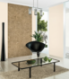 Salon &ndash; wnętrze z pomalowaną ścianą w kolorze S0505-Y60R