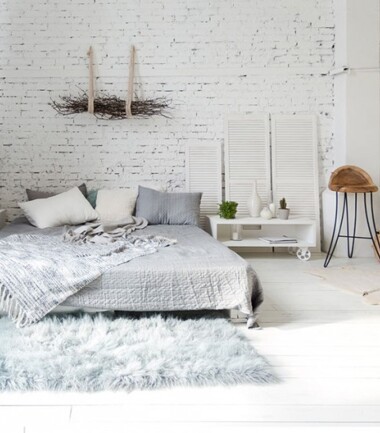 biala-sypialnia-w-stylu-vintage