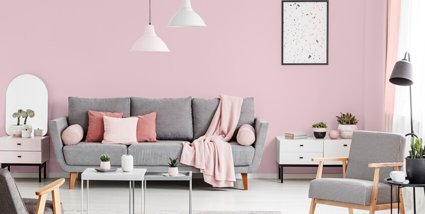 222474288-szara-sofa-w-salonie-KL33