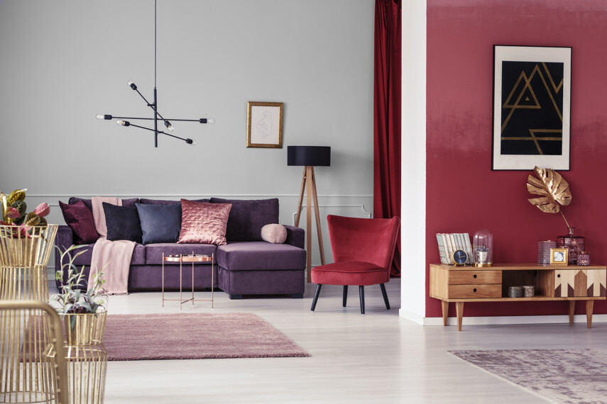 199581187-sliwkowa-sofa-w-salonie-C29