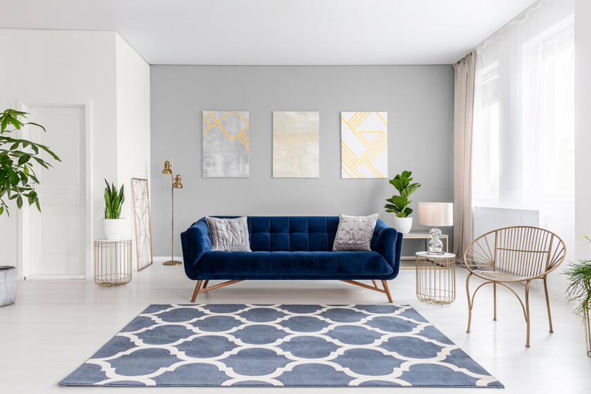 218786674-salon-z-granatowa-sofa-remont-mieszkania-C30-C71